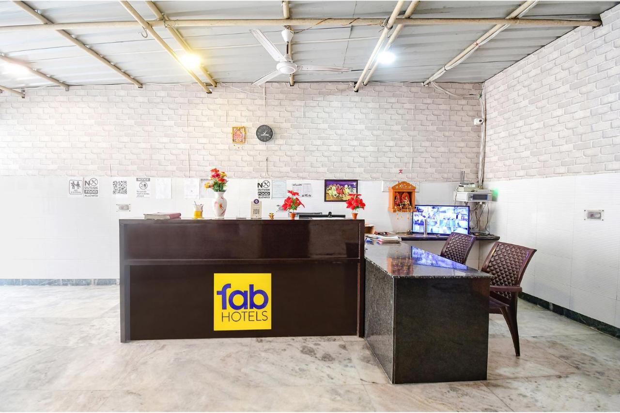 Fabhotel Saltlake Regency - 14Km From Anandlok Hospital Calcutta Buitenkant foto